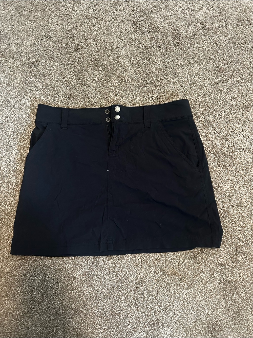 Columbia Women's Black Athletic Skirt with Front Pockets